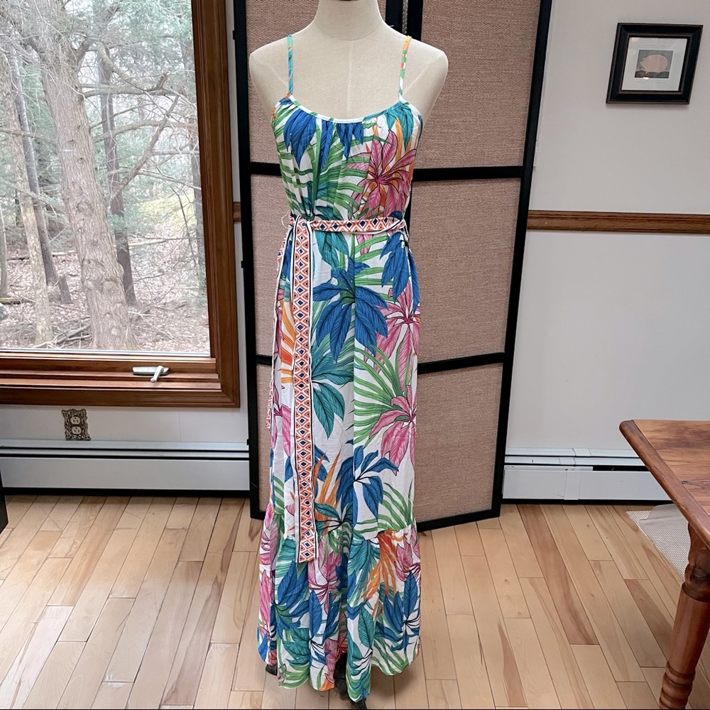 🆕 Ivory Leaf Print Belted Maxi Dress